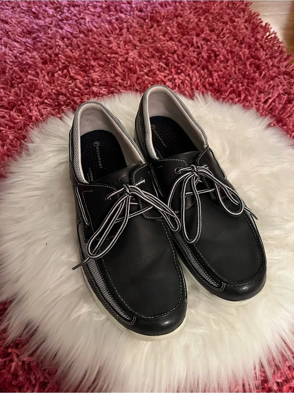 Rockport Blue Leather Boat Shoes with Contrast Stitching and Two-Tone Laces